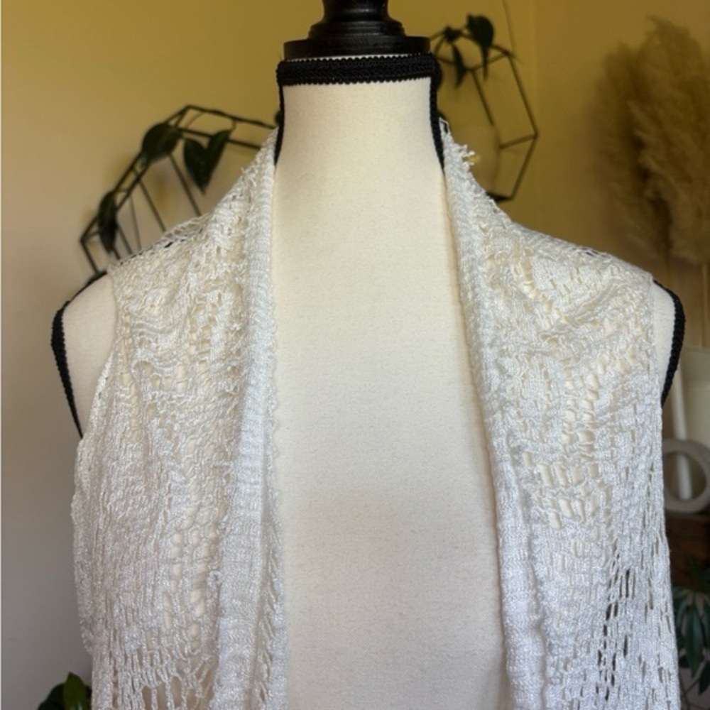 Iperico Made in Italy Crochet Fringe Vest - Picture 3 of 7